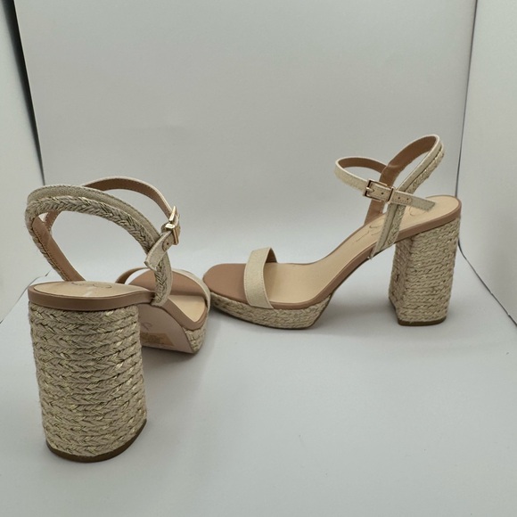 Jessica Simpson Block Heels Size 10 with Adjustable Ankle Strap - Picture 1 of 6
